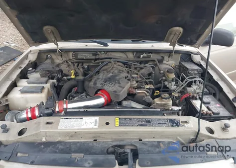 2001 Ford Ranger Edge/Xlt из США, поврежденный, VIN 1FTYR14E71PA51427